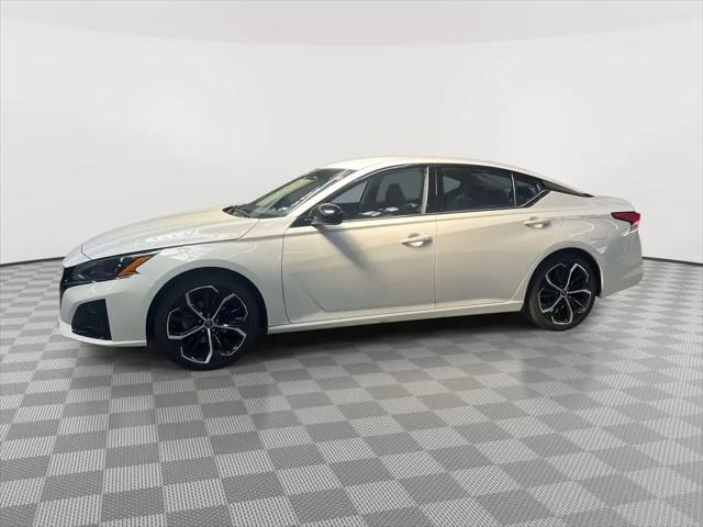 2024 Nissan Altima SR FWD