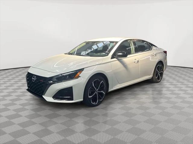 2024 Nissan Altima SR FWD