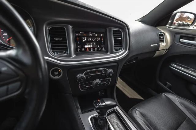 2022 Dodge Charger SXT RWD