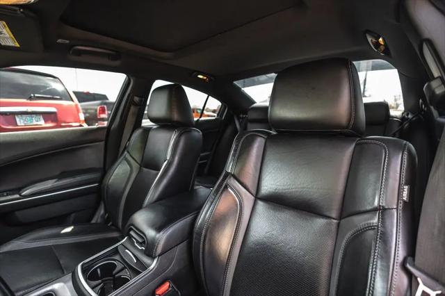 2022 Dodge Charger SXT RWD