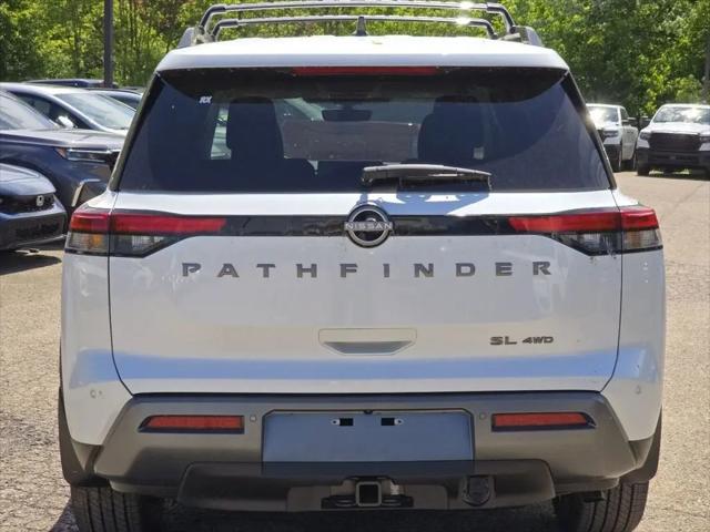 2026 Nissan Pathfinder SL