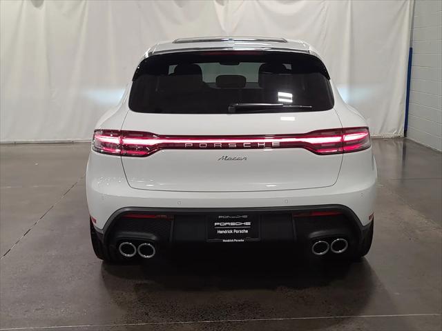 2026 Porsche Macan Macan