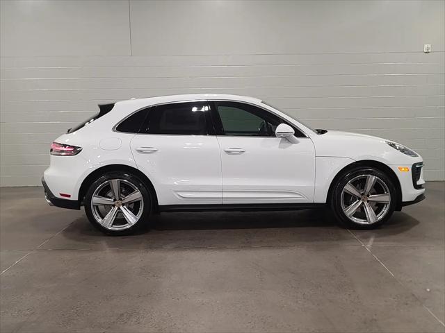 2026 Porsche Macan Macan