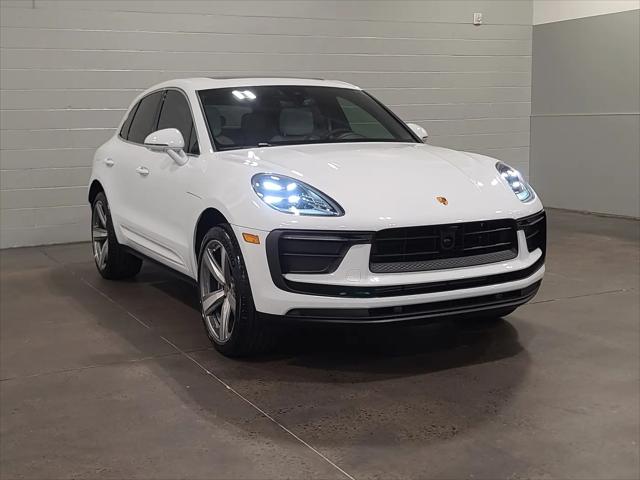2026 Porsche Macan Macan