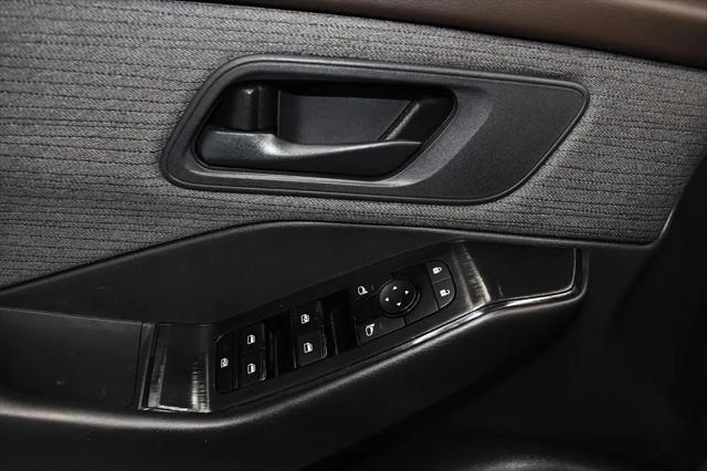 2023 Nissan Rogue S Intelligent AWD