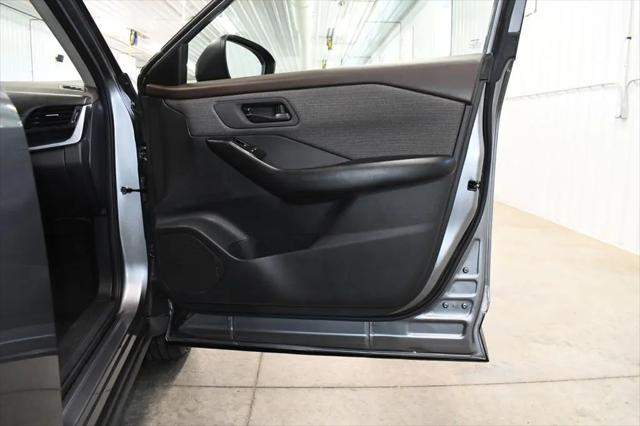 2023 Nissan Rogue S Intelligent AWD