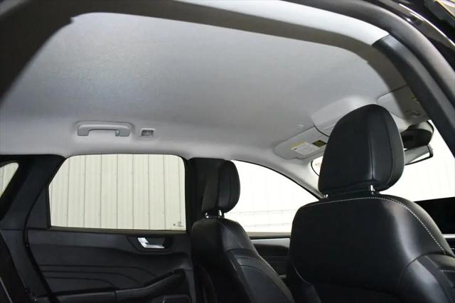 2025 Ford Escape Platinum
