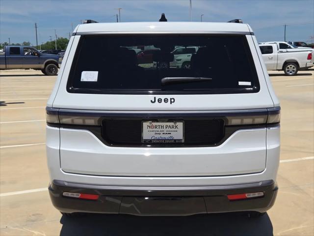 2026 Jeep Grand Wagoneer 4x2