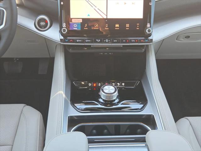 2026 Jeep Grand Wagoneer 4x2