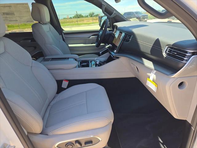 2026 Jeep Grand Wagoneer 4x2