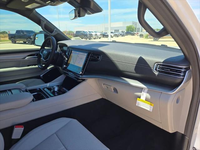 2026 Jeep Grand Wagoneer 4x2