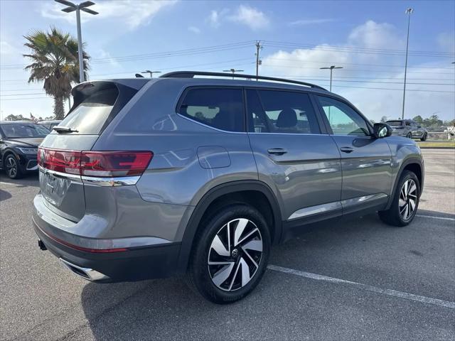 2025 Volkswagen Atlas 2.0T SE w/Technology