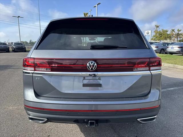 2025 Volkswagen Atlas 2.0T SE w/Technology