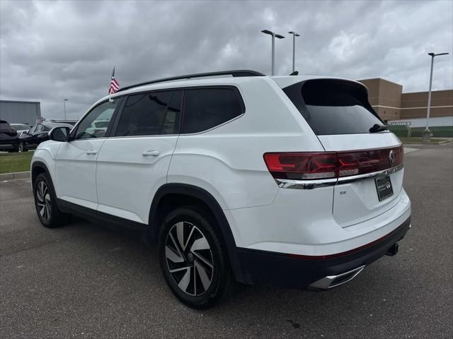 2025 Volkswagen Atlas 2.0T SE w/Technology
