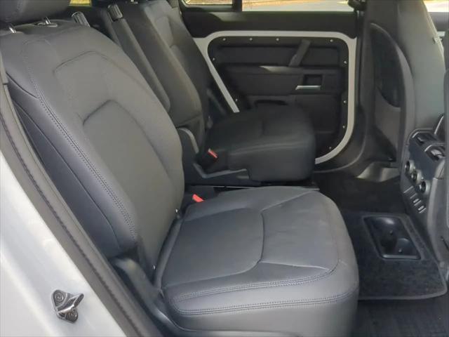 2026 Land Rover Defender P300 S