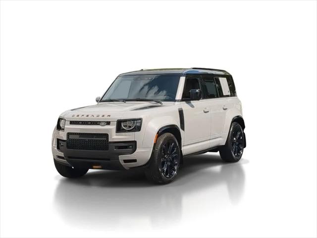 2026 Land Rover Defender P635 OCTA Black