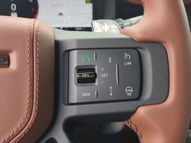 2026 Land Rover Defender P635 OCTA Black