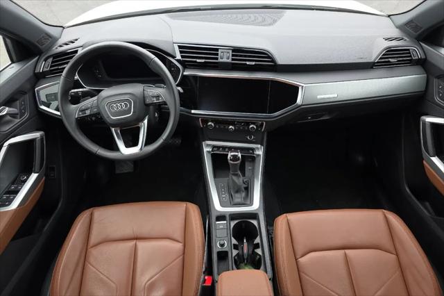 2025 Audi Q3 Premium 45 TFSI S line quattro Tiptronic