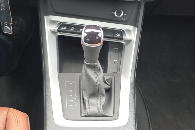 2025 Audi Q3 Premium 45 TFSI S line quattro Tiptronic