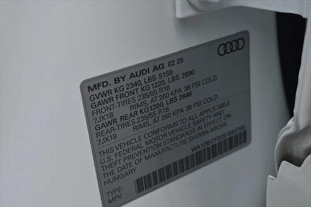 2025 Audi Q3 Premium 45 TFSI S line quattro Tiptronic