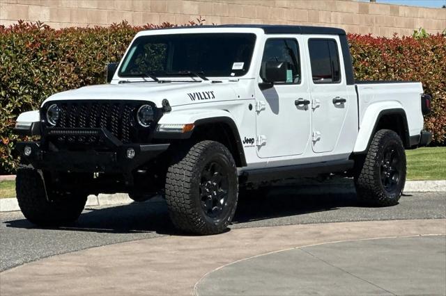 2023 Jeep Gladiator Sport