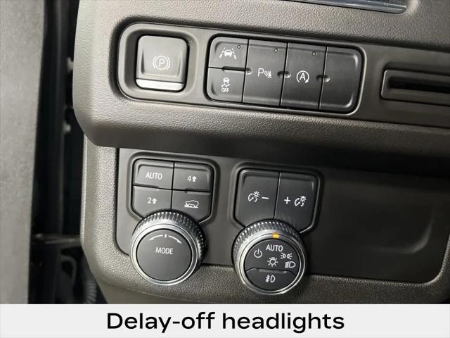 2024 GMC Yukon XL SLE