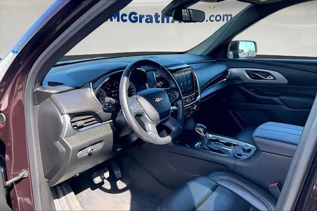 2023 Chevrolet Traverse AWD LT Leather