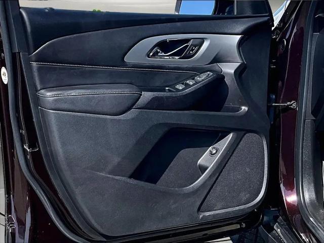 2023 Chevrolet Traverse AWD LT Leather