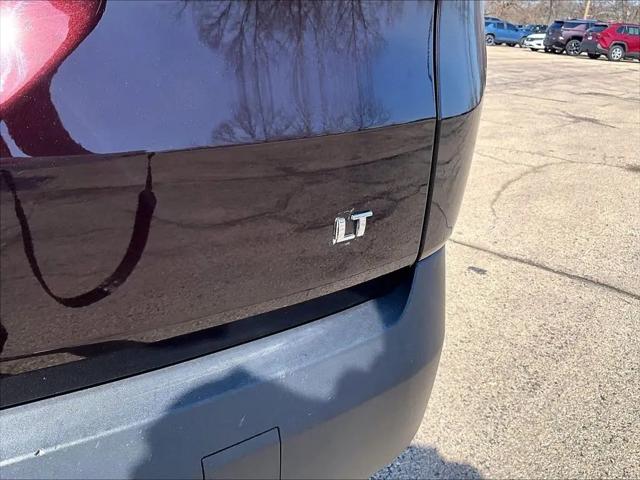 2023 Chevrolet Traverse AWD LT Leather
