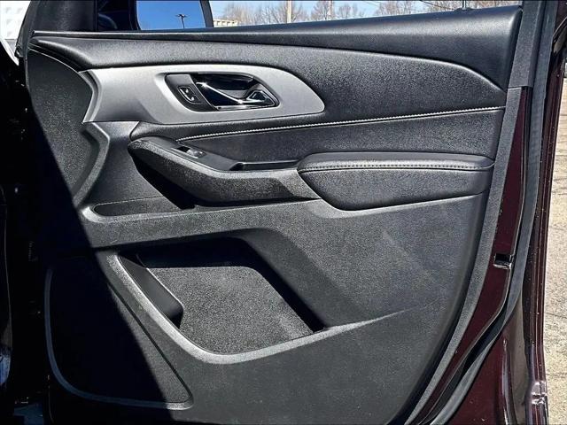 2023 Chevrolet Traverse AWD LT Leather