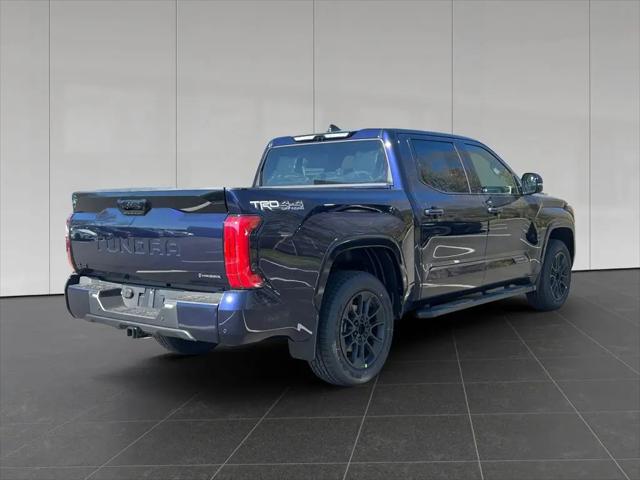 2026 Toyota Tundra Platinum Hybrid CrewMax 5.5' Bed