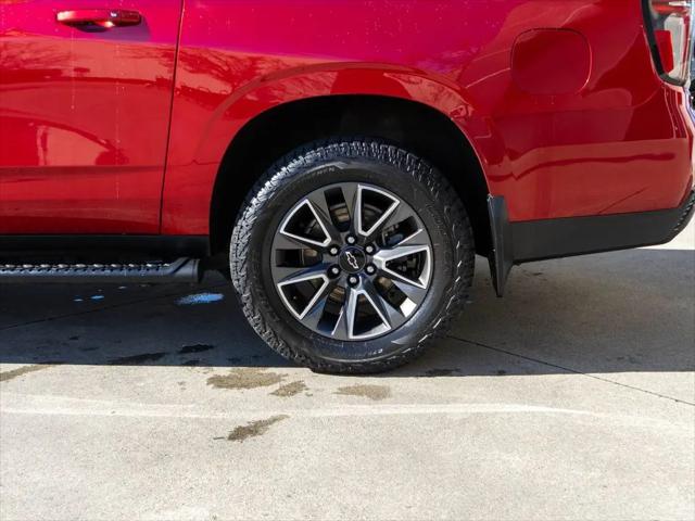 2023 Chevrolet Suburban 4WD Z71