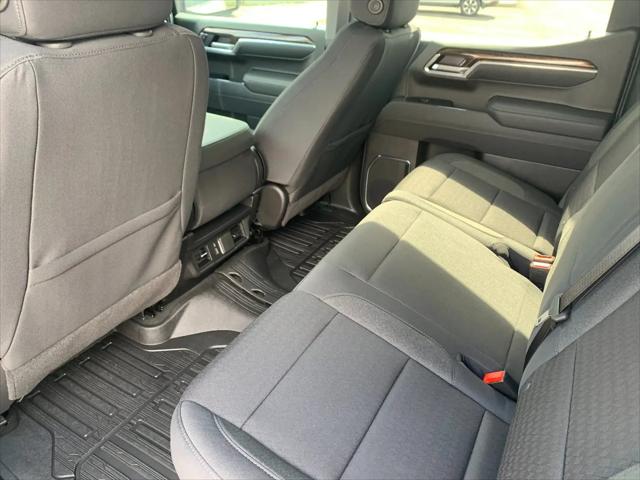 2026 GMC Sierra 1500 Crew Cab, Short Bed, SLE, 4WD