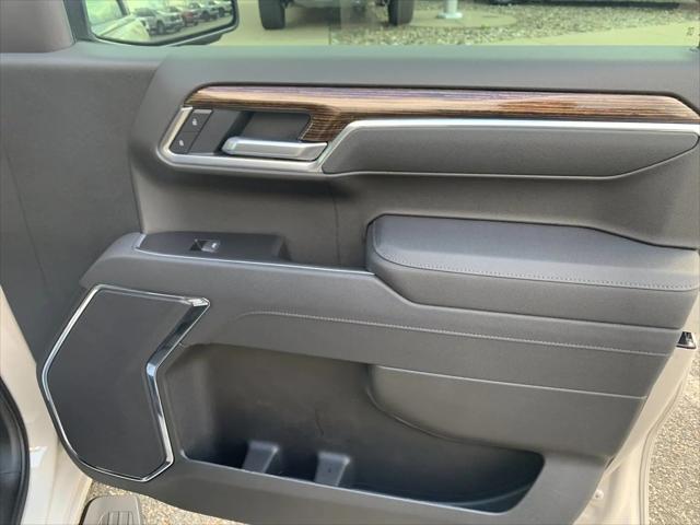 2026 GMC Sierra 1500 Crew Cab, Short Bed, SLE, 4WD