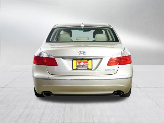 2010 Hyundai Genesis 3.8
