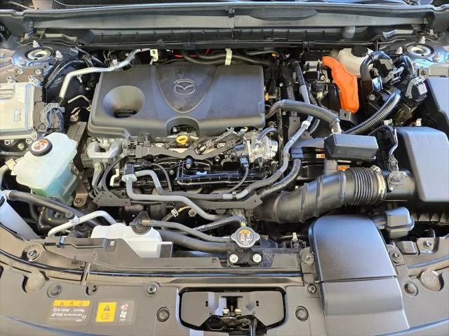 2025 Mazda CX-50 Hybrid Premium Package