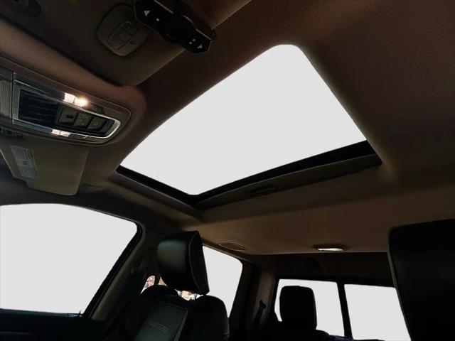 2020 Ram 3500 Laramie Crew Cab 4x4 8' Box