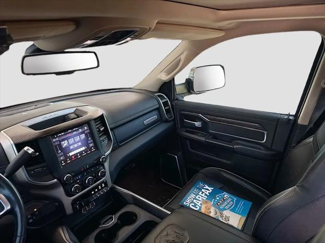 2020 Ram 3500 Laramie Crew Cab 4x4 8' Box