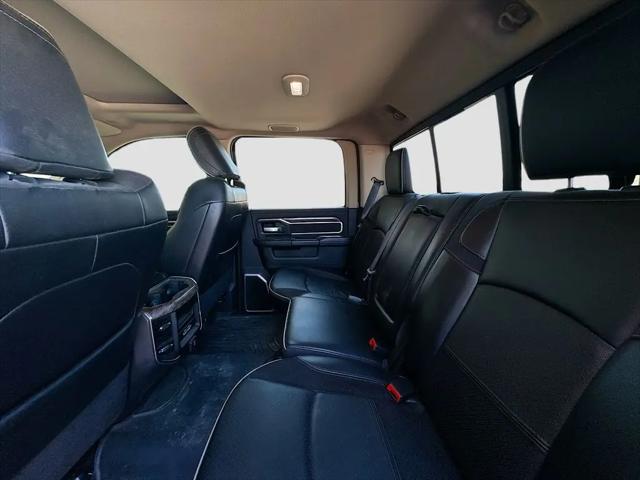 2020 Ram 3500 Laramie Crew Cab 4x4 8' Box