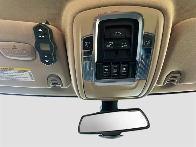 2020 Ram 3500 Laramie Crew Cab 4x4 8' Box