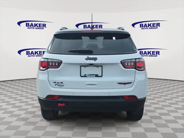 2025 Jeep Compass Trailhawk 4x4