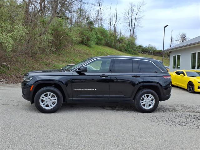 2023 Jeep Grand Cherokee Laredo 4x4