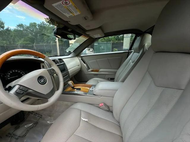 2004 Cadillac XLR Standard