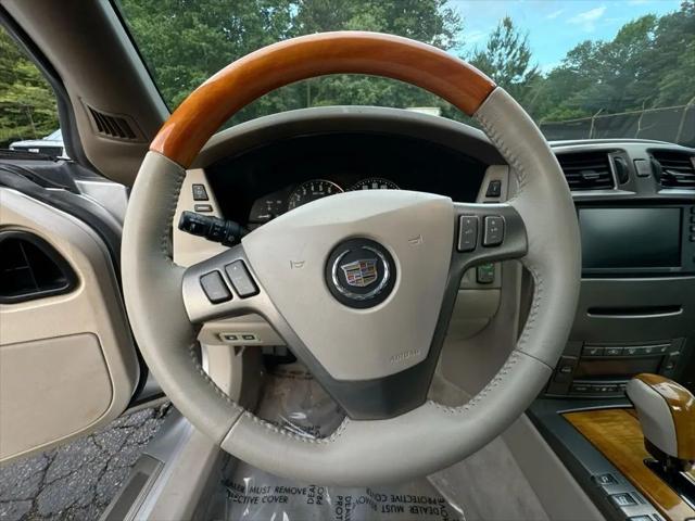 2004 Cadillac XLR Standard