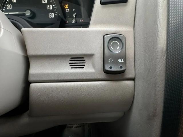 2004 Cadillac XLR Standard