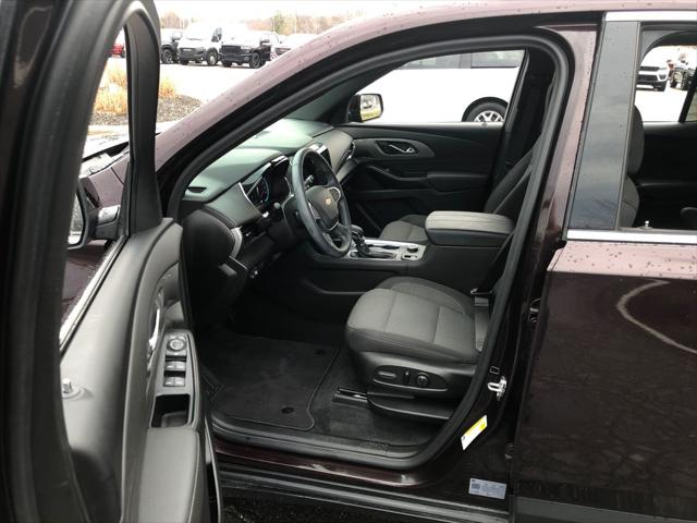 2023 Chevrolet Traverse AWD LT Cloth