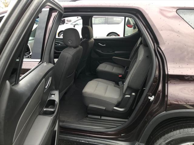 2023 Chevrolet Traverse AWD LT Cloth