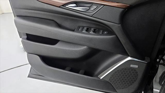 2018 Cadillac Escalade Luxury
