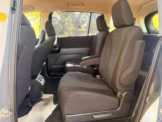 2012 Mazda Mazda5 Sport