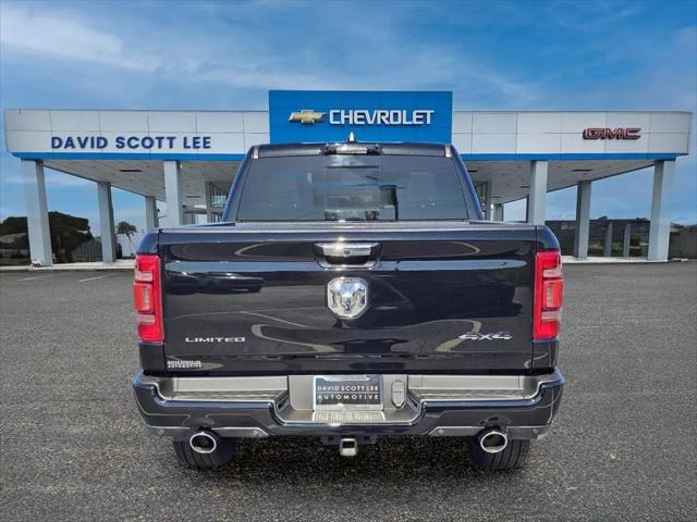 2022 Ram 1500 Limited Crew Cab 4x4 5'7" Box